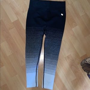 Women’s OMBRE seamless leggings FOREVER21
